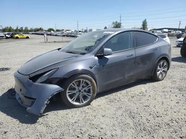 7SAYGAEEXPF764896 2023 TESLA MODEL Y - Image 1