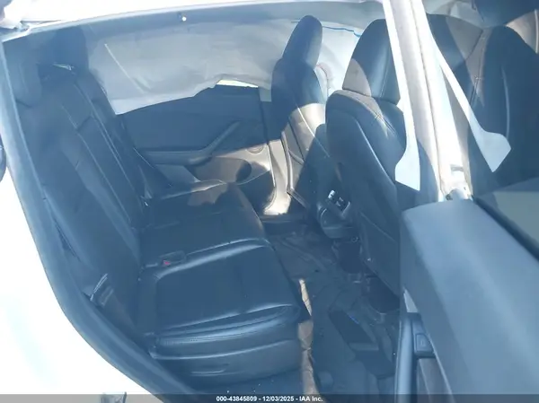 7SAYGAEEXPF774389 2023 TESLA MODEL Y - Image 8
