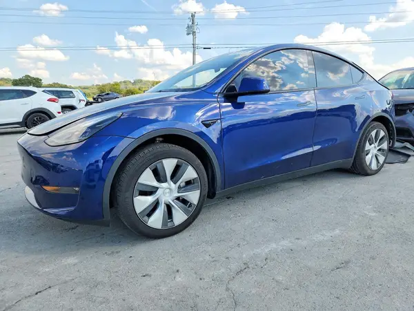 7SAYGAEEXPF775171 2023 TESLA MODEL Y - Image 1