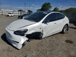 7SAYGAEEXPF781214 2023 TESLA MODEL Y