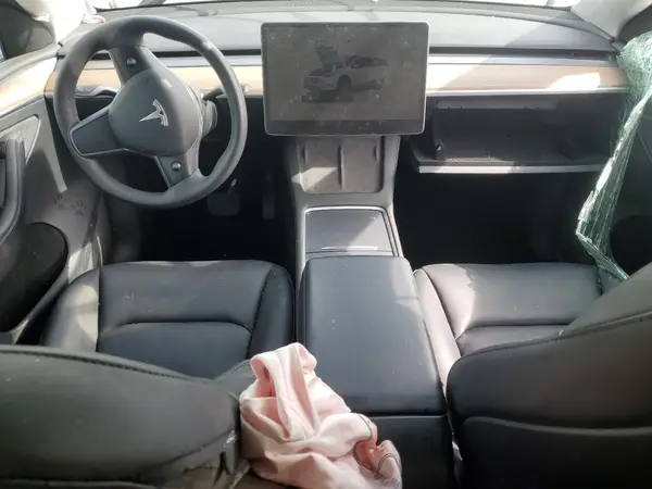 7SAYGAEEXPF801994 2023 TESLA MODEL Y - Image 8