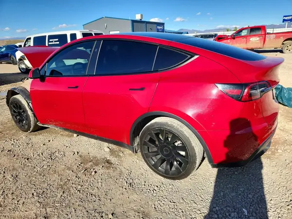 7SAYGAEEXPF855828 2023 TESLA MODEL Y - Image 2
