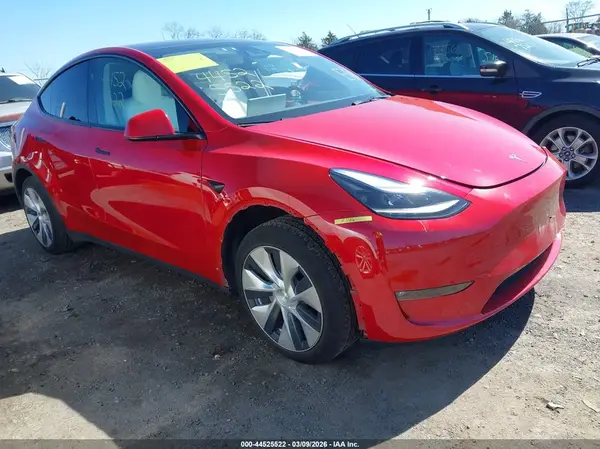7SAYGAEEXPF889686 2023 TESLA MODEL Y - Image 1