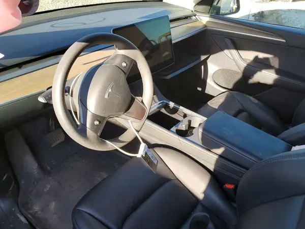 7SAYGAEEXPF934917 2023 TESLA MODEL Y - Image 8