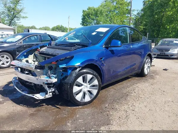 7SAYGAEEXRF060362 2024 TESLA MODEL Y - Image 2
