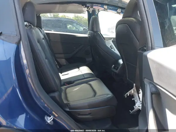 7SAYGAEEXRF060362 2024 TESLA MODEL Y - Image 8
