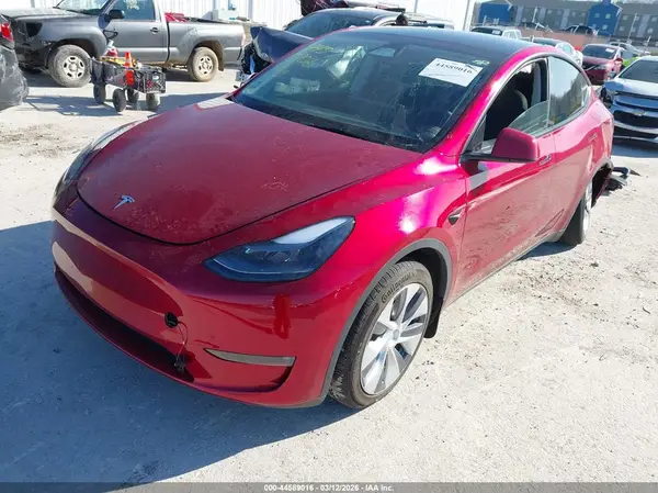 7SAYGAEEXRF074343 2024 TESLA MODEL Y - Image 2