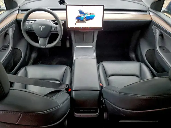 7SAYGAEEXRF099520 2024 TESLA MODEL Y - Image 8