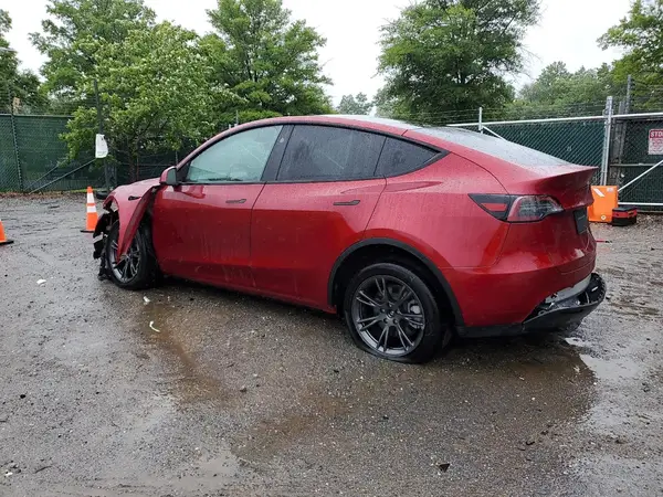 7SAYGAEEXRF102531 2024 TESLA MODEL Y - Image 2