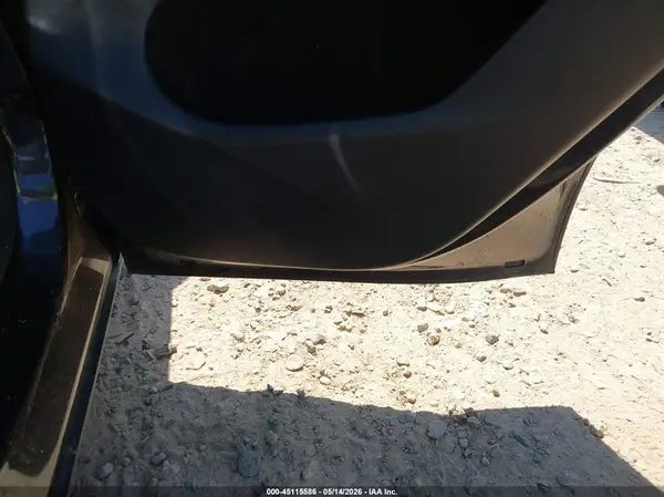 7SAYGAEEXRF106806 2024 TESLA MODEL Y - Image 8