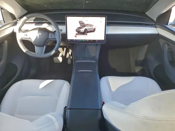 7SAYGAEEXRF110371 2024 TESLA MODEL Y - Image 8