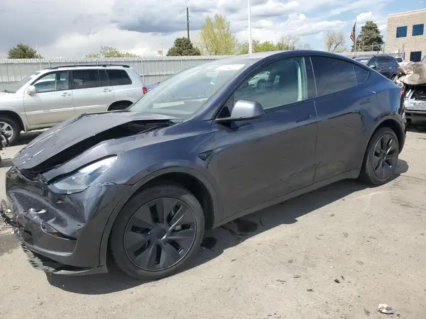 7SAYGAEEXRF115893 2024 TESLA MODEL Y - Image 1