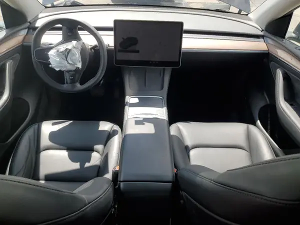 7SAYGAEEXRF115893 2024 TESLA MODEL Y - Image 8