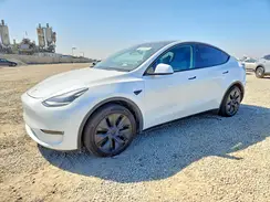 7SAYGAEEXRF168142 2024 TESLA MODEL Y