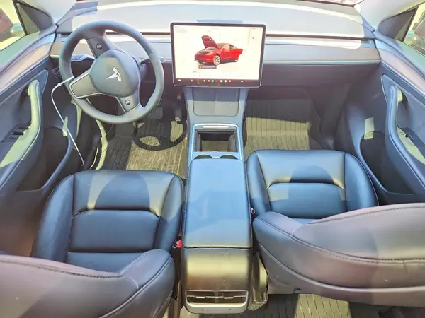 7SAYGAEEXRF181277 2024 TESLA MODEL Y - Image 8