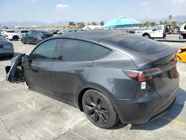7SAYGAEEXRF196765 2024 TESLA MODEL Y - Image 2