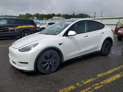 7SAYGAEEXRF205030 2024 TESLA MODEL Y
