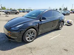 7SAYGAEEXRF993887 2024 TESLA MODEL Y