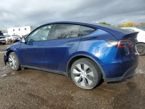 7SAYGAEEXRF995297 2024 TESLA MODEL Y - Image 2
