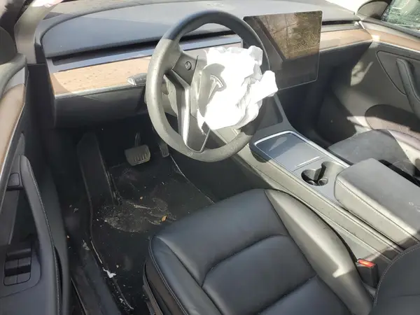 7SAYGAEEXRF995297 2024 TESLA MODEL Y - Image 8