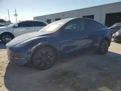 7SAYGAEEXSF256579 2025 TESLA MODEL Y