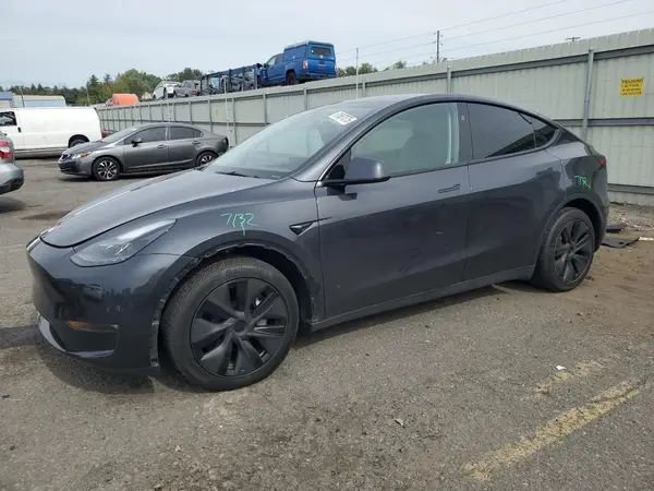 7SAYGAEEXSF294894 2025 TESLA MODEL Y - Image 1