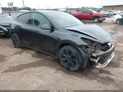 7SAYGAEEXSF308339 2025 TESLA MODEL Y