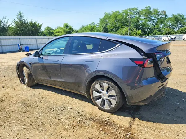 7SAYGDED0PF923451 2023 TESLA MODEL Y - Image 2