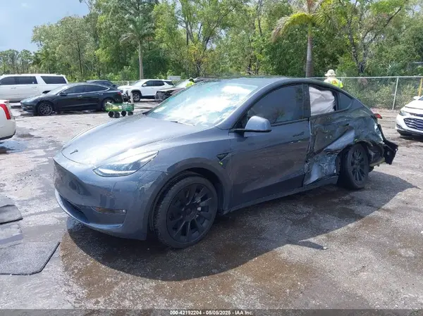 7SAYGDED0PF947510 2023 TESLA MODEL Y - Image 2
