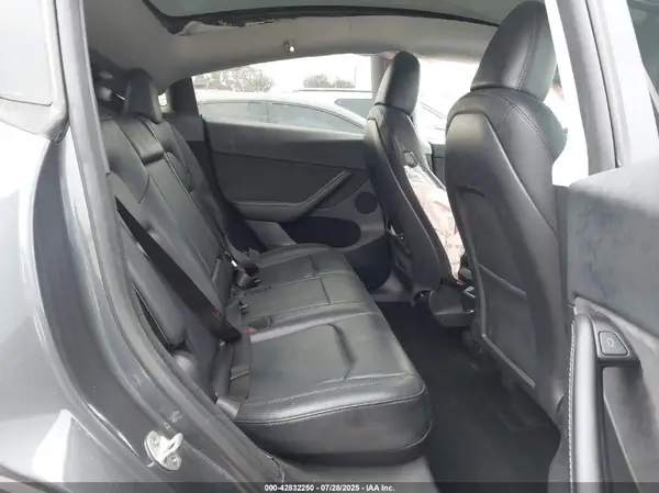 7SAYGDED0PF959141 2023 TESLA MODEL Y - Image 8