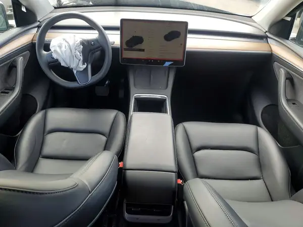 7SAYGDED0PF959415 2023 TESLA MODEL Y - Image 8