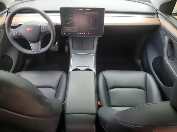 7SAYGDED0RA301528 2024 TESLA MODEL Y - Image 8