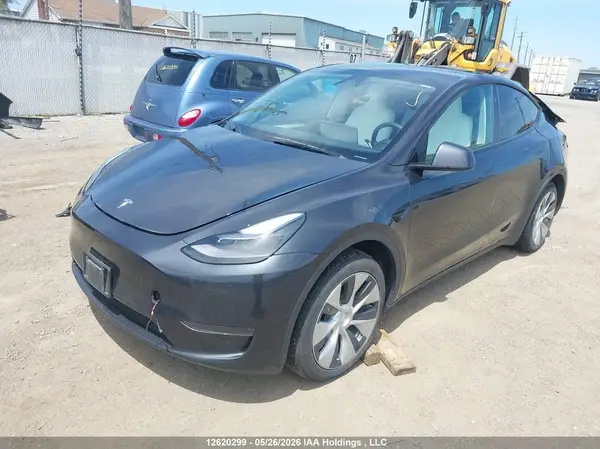 7SAYGDED0RF012443 2024 TESLA MODEL Y - Image 2