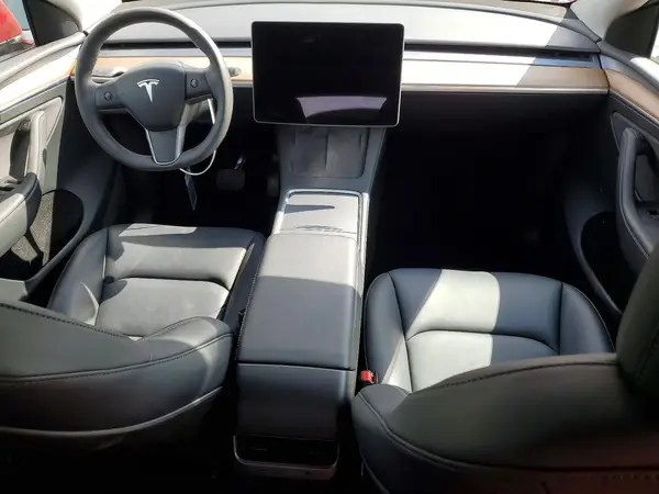 7SAYGDED0RF036404 2024 TESLA MODEL Y - Image 8