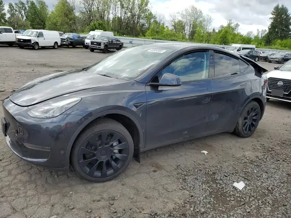 7SAYGDED0RF043675 2024 TESLA MODEL Y - Image 1