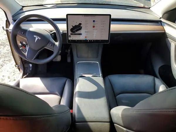 7SAYGDED0RF053204 2024 TESLA MODEL Y - Image 8