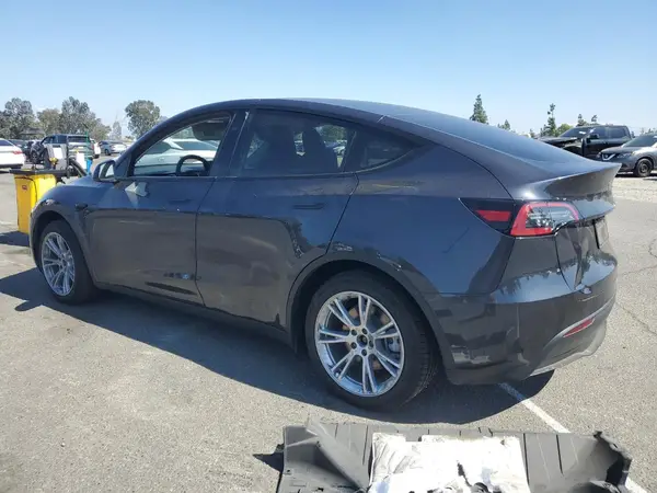 7SAYGDED0RF097073 2024 TESLA MODEL Y - Image 2