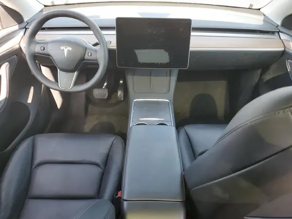 7SAYGDED0RF097073 2024 TESLA MODEL Y - Image 8