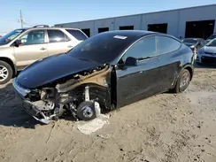 7SAYGDED0RF098305 2024 TESLA MODEL Y
