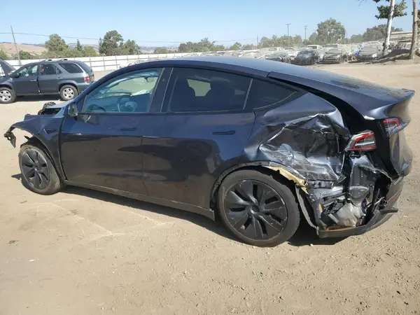 7SAYGDED0RF125308 2024 TESLA MODEL Y - Image 2