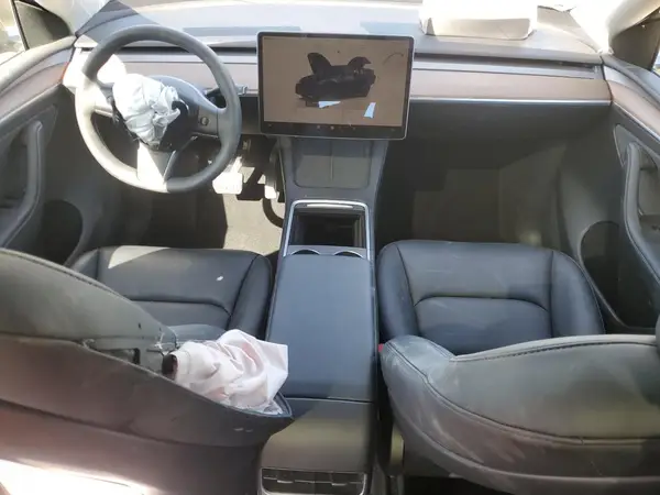 7SAYGDED0RF125308 2024 TESLA MODEL Y - Image 8