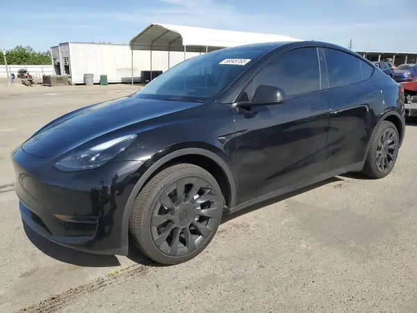 7SAYGDED0RF131495 2024 TESLA MODEL Y - Image 1