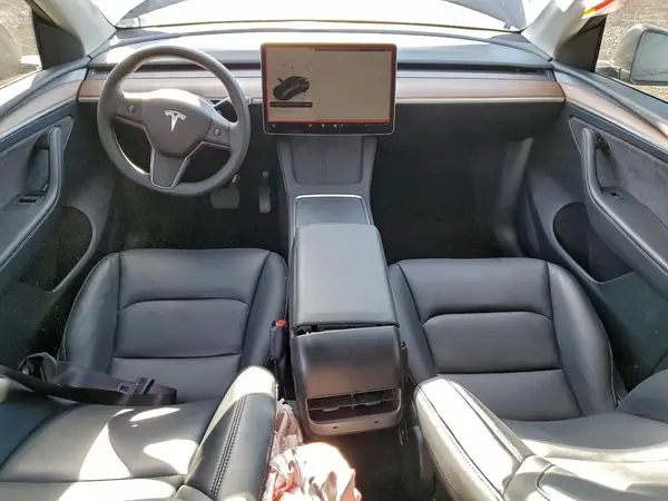 7SAYGDED0RF153755 2024 TESLA MODEL Y - Image 8