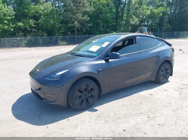 7SAYGDED0RF155456 2024 TESLA MODEL Y - Image 2