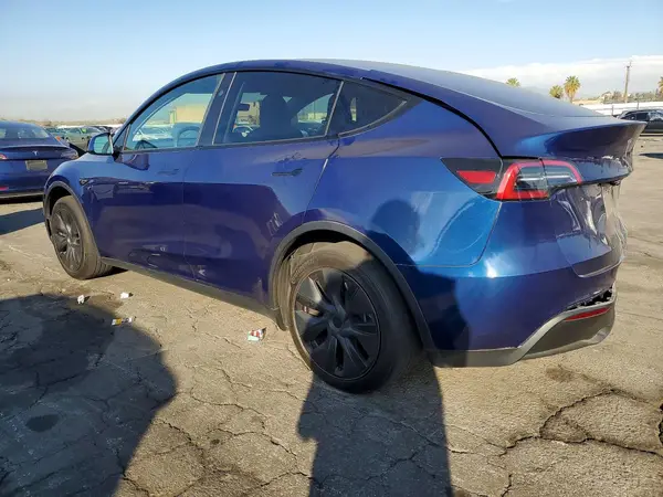 7SAYGDED0RF170104 2024 TESLA MODEL Y - Image 2