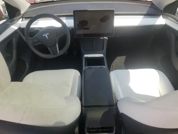 7SAYGDED0RF191020 2024 TESLA MODEL Y - Image 8