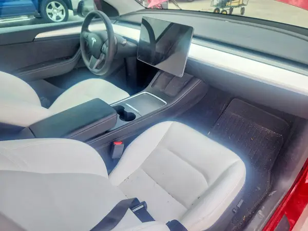 7SAYGDED0SA337242 2025 TESLA MODEL Y - Image 8