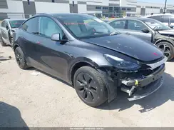 7SAYGDED0SA349567 2025 TESLA MODEL Y