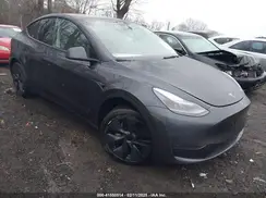 7SAYGDED0SA357488 2025 TESLA MODEL Y