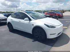 7SAYGDED0SA357958 2025 TESLA MODEL Y